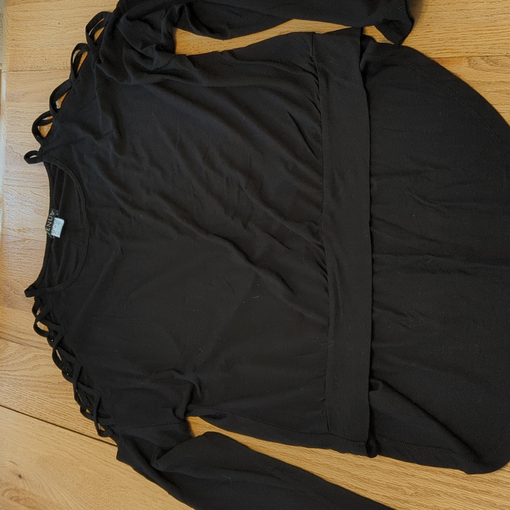 Venus top with strappy shoulders, size medium